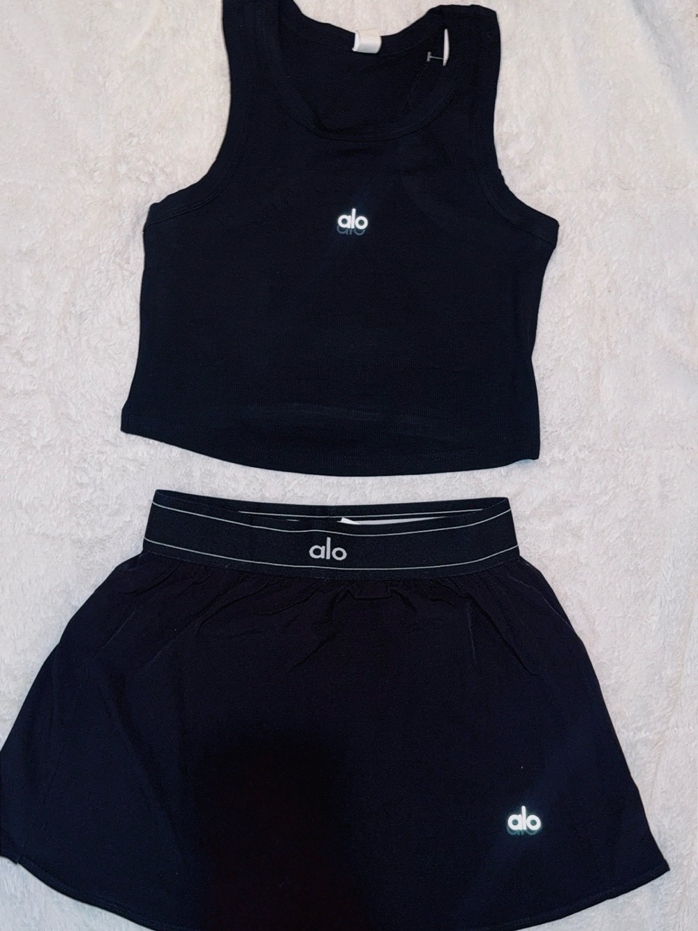 ALO Yoga Black Ribbed Cropped Tank and Skort Set - Picture 9 of 16